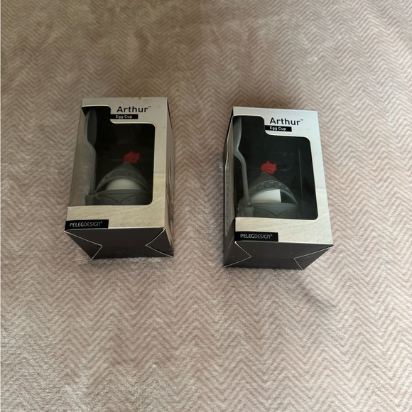 NWT Set of 2 Arthur Egg Cups - Gray - Picture 6 of 9